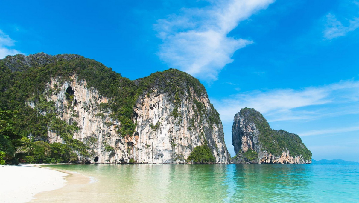 koh lao liang, koh lao liang in trang, lao liang island, lao liang island in trang, koh lao liang seaside thailand, koh lao liang thailand