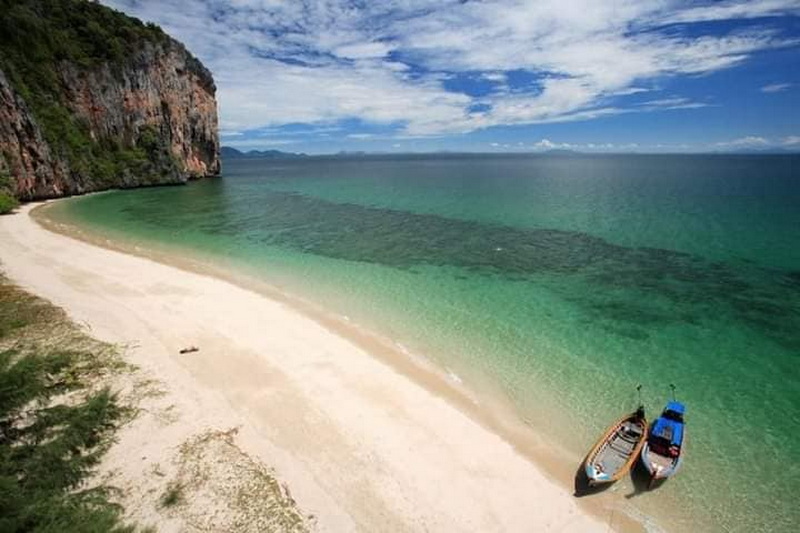 koh libong, libong island, koh libong in trang, libong island in trang, koh libong trang thailand, libong island trang Thailand, libong seaside thailand