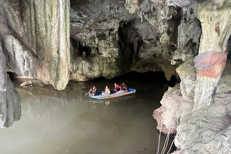 tham le khao kob, tham le khao kop, tham lay khao kob, tham lay khao kop, le khao kob cave, le khao kop cave, lay khao kob cave, lay khao kop cave