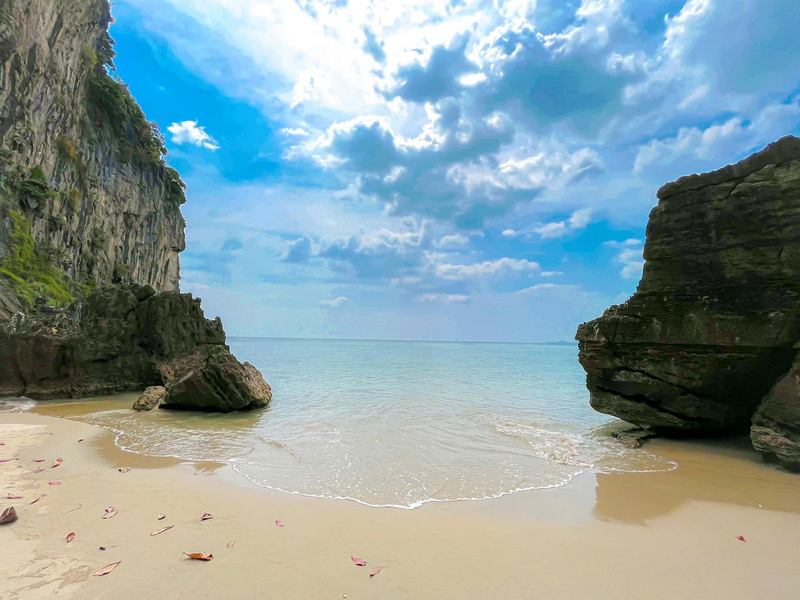 yao beach, hat yao, had yao, yao beach trang, hat yao trang, had yao trang, yao beach seaside thailand, hat yao seaside thailand, had yao seaside thailand