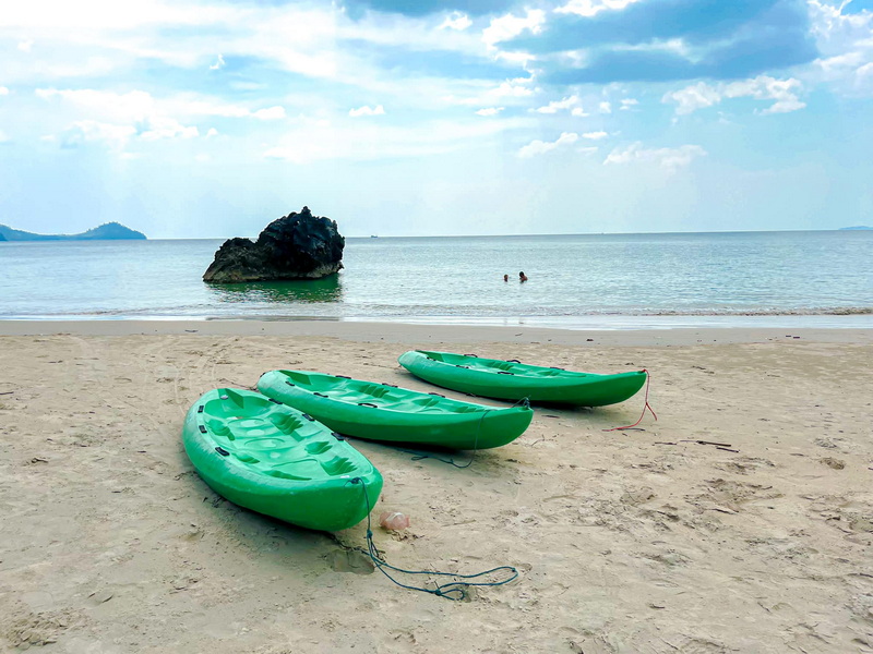 yao beach, hat yao, had yao, yao beach trang, hat yao trang, had yao trang, yao beach seaside thailand, hat yao seaside thailand, had yao seaside thailand