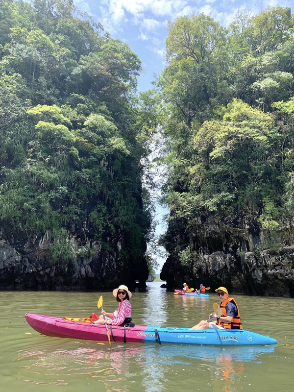 kayak tour ao thalane, kayak tour thalane bay, kayak tour ao tha lane, kayak tour tha lane bay, kayak tour Krabi, kayak adventure Krabi, kayak adventure ao thalane, kayak adventure thalane bay