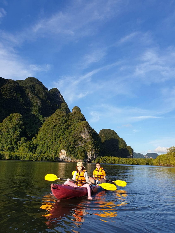 kayak tour ao thalane, kayak tour thalane bay, kayak tour ao tha lane, kayak tour tha lane bay, kayak tour Krabi, kayak adventure Krabi, kayak adventure ao thalane, kayak adventure thalane bay