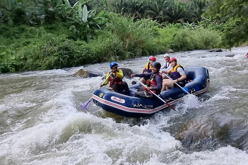 phang nga adventure tour, adventure tour in than nga, ban song praek, baa song praek, phang nga white water rafting, ban song praek white water rafting