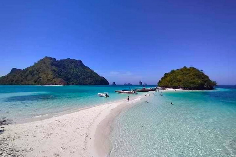 poda island, koh poda, poda island krabi, koh poda Krabi, poda seaside thailand